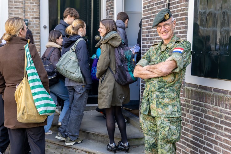 Vrijheidsdebat met scholieren bij het Hof van Nederland